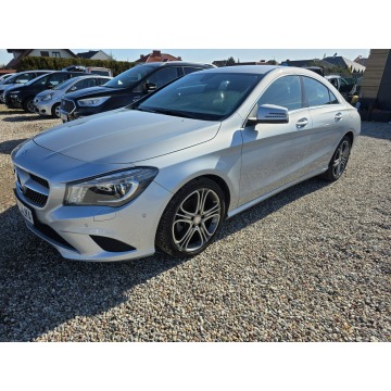 Mercedes - Benz CLA-klasa  Sedan/Limuzyna 2014,  1.6 benzyna - Na sprzedaż za 59 900 zł - Gniezno - zdjęcie 7