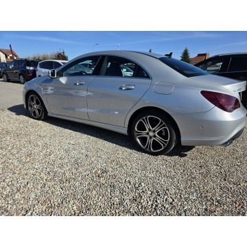 Mercedes - Benz CLA-klasa  Sedan/Limuzyna 2014,  1.6 benzyna - Na sprzedaż za 59 900 zł - Gniezno - zdjęcie 9