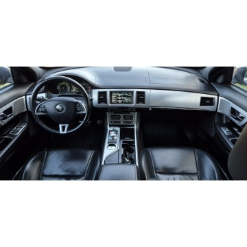 Jaguar XF  Sedan/Limuzyna 2013,  2.2 diesel, automat - Na sprzedaż za 38 800 zł - Paproć - zdjęcie 12