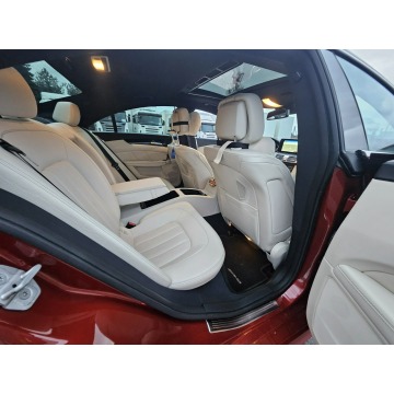 Mercedes - Benz CLS-klasa  Sedan/Limuzyna 2016,  3.0 diesel, automat - Na sprzedaż za 104 999 zł - Warszawa - zdjęcie 9