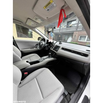 Honda HR-V  Hatchback 2016,  1.8 benzyna, automat - Na sprzedaż za 62 500 zł - Gizałki - zdjęcie 8