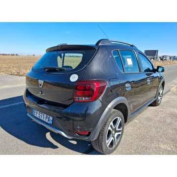 Dacia Sandero Stepway  Hatchback 2018,  0.9 benzyna - Na sprzedaż za 16 999 zł - Pleszew - zdjęcie 7