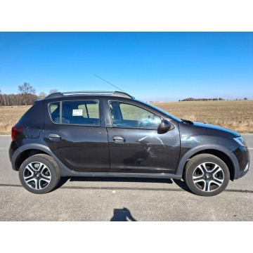 Dacia Sandero Stepway  Hatchback 2018,  0.9 benzyna - Na sprzedaż za 16 999 zł - Pleszew - zdjęcie 9