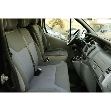 Opel Vivaro 2007,  2.5 diesel, automat - Na sprzedaż za 24 900 zł - Płock - zdjęcie 11