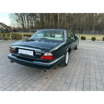 Jaguar XJ  Sedan/Limuzyna 1998,  3.2 benzyna, automat - Na sprzedaż za 26 800 zł - Lipówki - zdjęcie 9