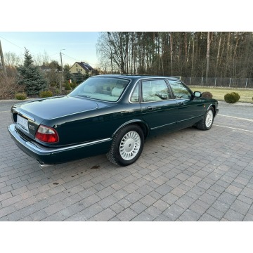 Jaguar XJ  Sedan/Limuzyna 1998,  3.2 benzyna, automat - Na sprzedaż za 26 800 zł - Lipówki - zdjęcie 10