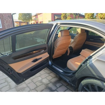 BMW Seria 7  Sedan/Limuzyna 2009,  44.0 benzyna, automat - Na sprzedaż za 74 000 zł - Gizałki - zdjęcie 11