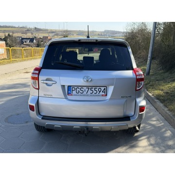 Toyota   SUV 2011,  2.2 diesel - Na sprzedaż za 34 999 zł - Gostyń - zdjęcie 5