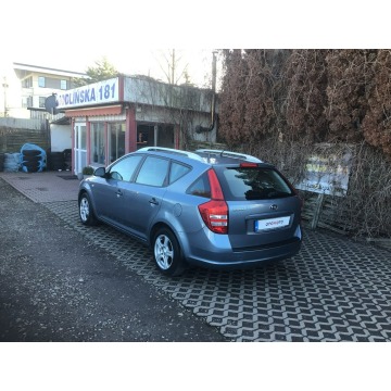 Kia Ceed 2009,  1.4 benzyna - Na sprzedaż za 9 600,00 zł - Warszawa - zdjęcie 5