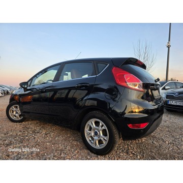Ford Fiesta  Hatchback 2014,  1.6 diesel - Na sprzedaż za 23 999 zł - Nowe Sójki - zdjęcie 8