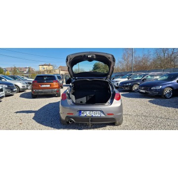 Alfa Romeo Giulietta  Hatchback 2011,  1.6 diesel - Na sprzedaż za 20 900 zł - Płock - zdjęcie 10