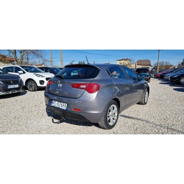 Alfa Romeo Giulietta  Hatchback 2011,  1.6 diesel - Na sprzedaż za 20 900 zł - Płock - zdjęcie 12