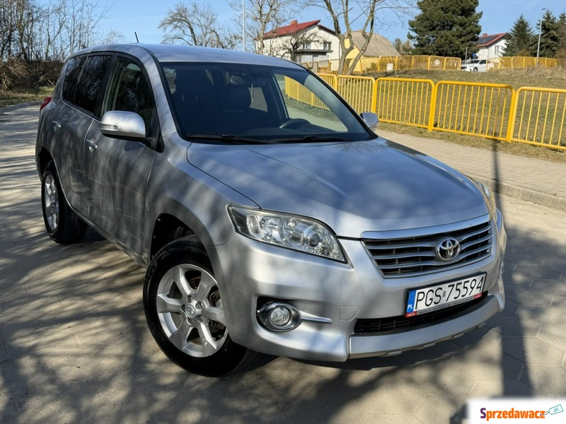 Toyota   SUV 2011,  2.2 diesel - Na sprzedaż za 34 999 zł - Gostyń