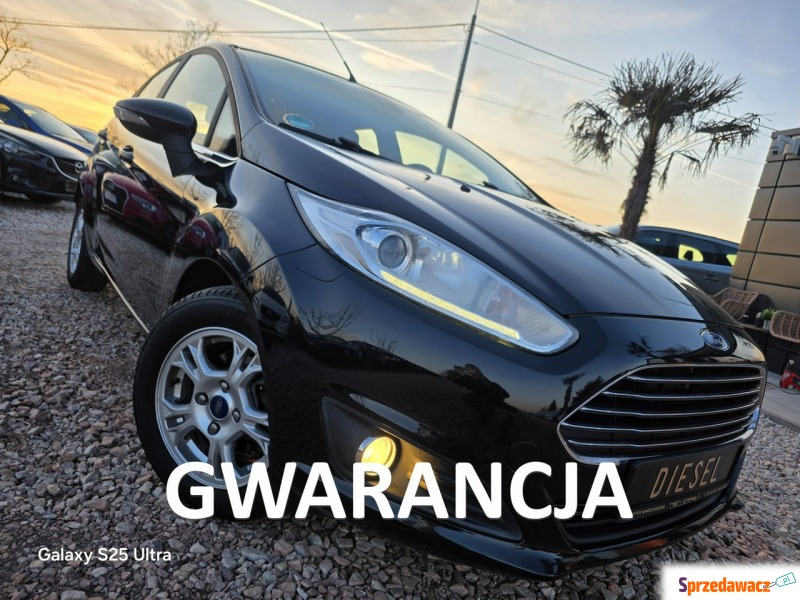 Ford Fiesta  Hatchback 2014,  1.6 diesel - Na sprzedaż za 23 999 zł - Nowe Sójki