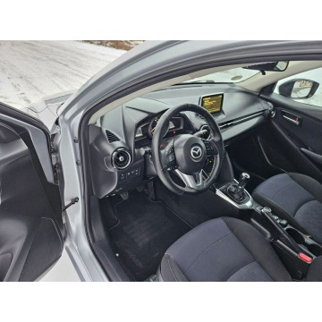 Mazda 2  Liftback 2016,  1.5 benzyna - Na sprzedaż za 33 900 zł - Włocławek - zdjęcie 6