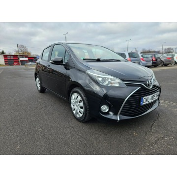 Toyota Yaris  Hatchback 2016,  1.3 benzyna - Na sprzedaż za 39 900 zł - Włocławek - zdjęcie 4