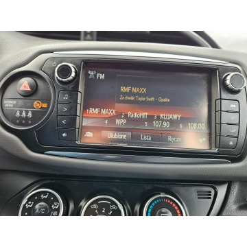 Toyota Yaris  Hatchback 2016,  1.3 benzyna - Na sprzedaż za 39 900 zł - Włocławek - zdjęcie 9