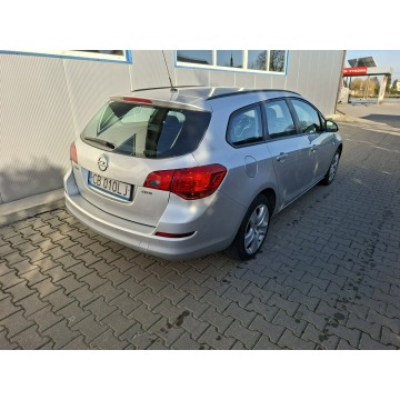Opel Astra  Kombi 2011,  1.7 diesel - Na sprzedaż za 14 990 zł - Jacków - zdjęcie 3