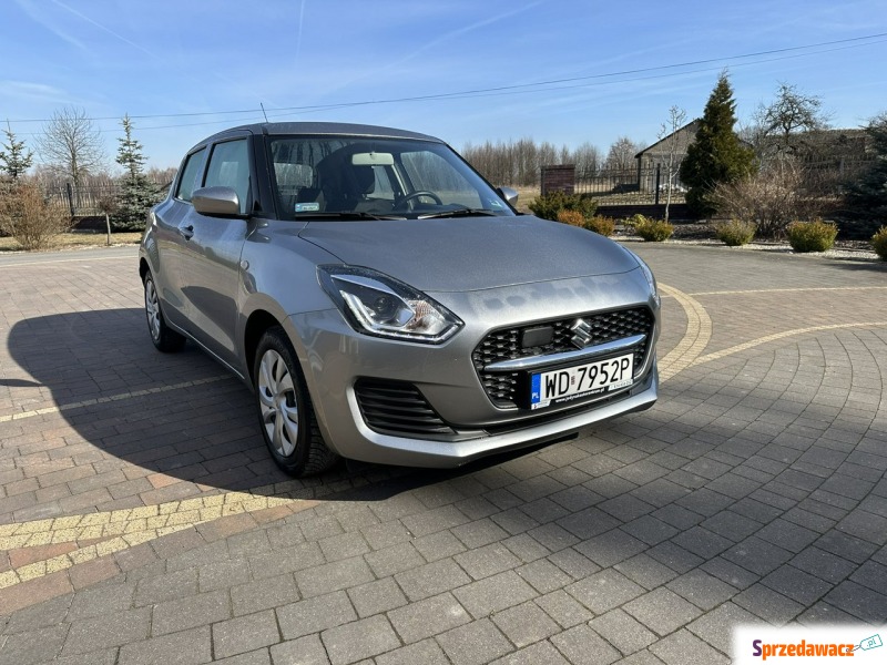 Suzuki Swift  Hatchback 2021,  1.2 hybryda - Na sprzedaż za 41 800 zł - Lipówki