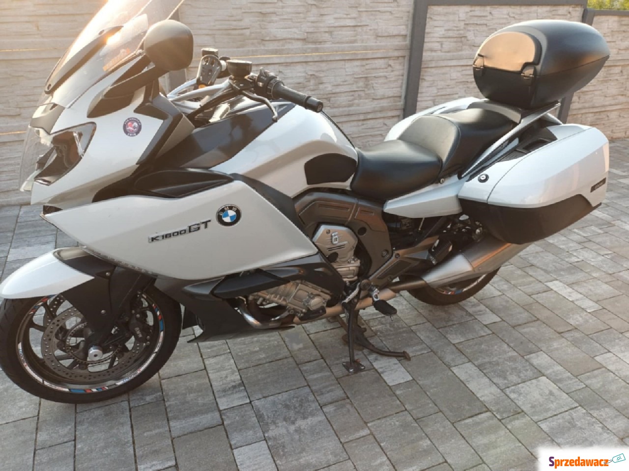 Motocykl BMW K1600GT