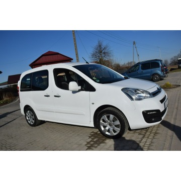 Citroen Berlingo  Minivan/Van 2015,  1.6 diesel - Na sprzedaż za 26 900 zł - Majdan Sieniawski - zdjęcie 6