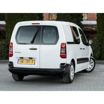 Citroen Berlingo 2013,  1.6 diesel, automat - Na sprzedaż za 19 700 zł - Zwoleń - zdjęcie 3