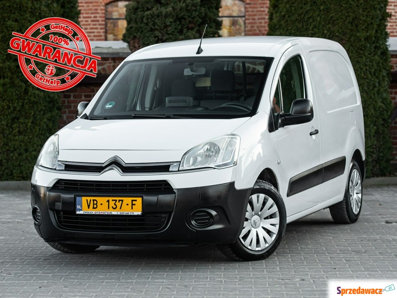 Citroen Berlingo 2013,  1.6 diesel, automat - Na sprzedaż za 19 700 zł - Zwoleń
