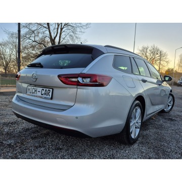 Opel Insignia  Kombi 2019,  2.0 diesel, automat - Na sprzedaż za 46 900 zł - Łosino - zdjęcie 2