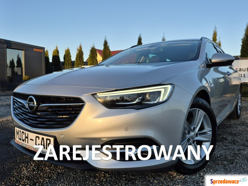 Opel Insignia  Kombi 2019,  2.0 diesel, automat - Na sprzedaż za 46 900 zł - Łosino