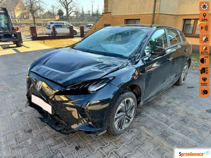 MG 4  Liftback 2025 elektryczny, automat - Na sprzedaż za 27 000 zł - Margonin