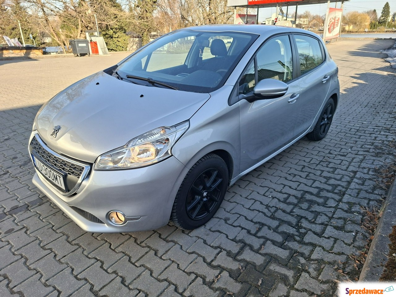 Peugeot 208 2015