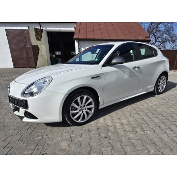 Alfa Romeo Giulietta  Hatchback 2010,  1.4 benzyna - Na sprzedaż za 17 900 zł - Kutno - zdjęcie 7