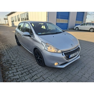 Peugeot 208  Hatchback 2015,  1.4 diesel - Na sprzedaż za 16 990 zł - Jacków - zdjęcie 4