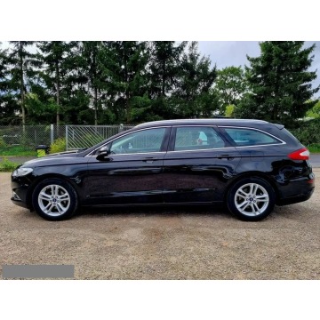 Ford Mondeo  Kombi 2017,  1.5 benzyna - Na sprzedaż za 32 900 zł - Szczecin - zdjęcie 8