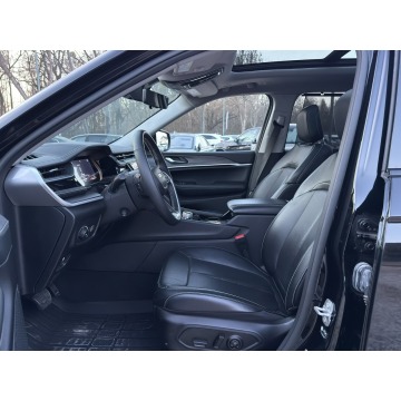 Jeep Grand Cherokee  SUV 2022,  3.6 diesel, automat - Na sprzedaż za 219 900 zł - Pęcice - zdjęcie 10