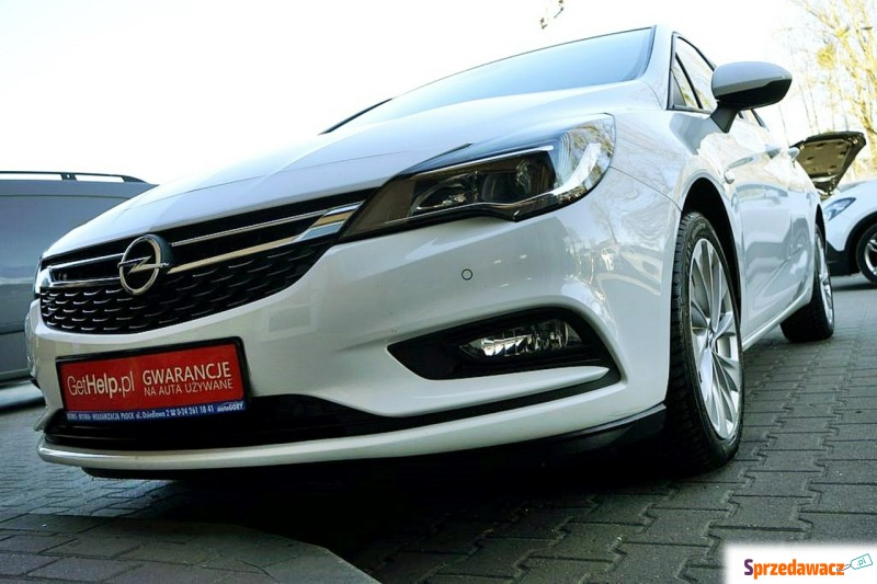 Opel Astra  Hatchback 2016,  1.6 diesel - Na sprzedaż za 26 799 zł - Płock