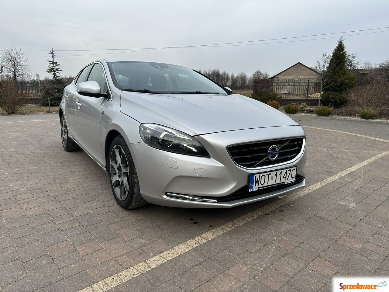 Volvo V40 2015