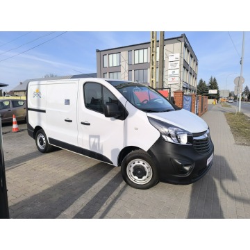 Opel Vivaro 2015,  1.6 diesel - Na sprzedaż za 29 800 zł - Łuków - zdjęcie 2