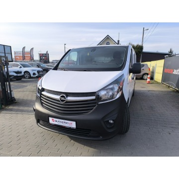 Opel Vivaro 2015,  1.6 diesel - Na sprzedaż za 29 800 zł - Łuków - zdjęcie 11