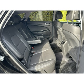 Hyundai Tucson  SUV 2018,  2.0 benzyna, automat - Na sprzedaż za 69 900 zł - Tarnów - zdjęcie 8