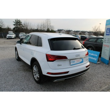 Audi Q5  SUV 2022,  2.0 diesel, automat - Na sprzedaż za 117 899 zł - Warszawa - zdjęcie 8
