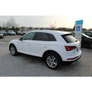 Audi Q5  SUV 2022,  2.0 diesel, automat - Na sprzedaż za 117 899 zł - Warszawa - zdjęcie 9