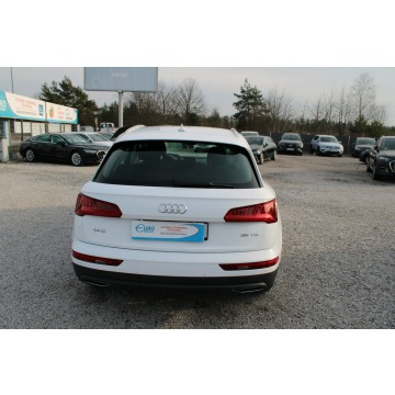 Audi Q5  SUV 2020,  2.0 diesel, automat - Na sprzedaż za 99 899 zł - Warszawa - zdjęcie 7