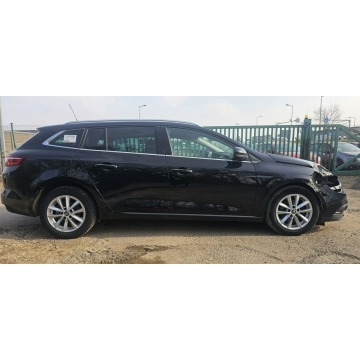 Renault Megane 2017,  1.5 diesel - Na sprzedaż za 17 999 zł - Pleszew - zdjęcie 8