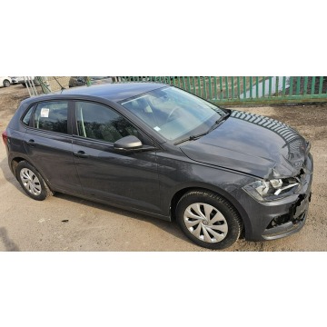 Volkswagen Polo  Hatchback 2018,  1.0 benzyna - Na sprzedaż za 15 999 zł - Pleszew - zdjęcie 5