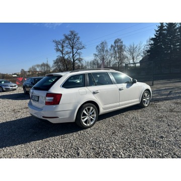 Skoda Octavia  Kombi 2017,  2.0 diesel, automat - Na sprzedaż za 57 900 zł - Rawa Mazowiecka - zdjęcie 11