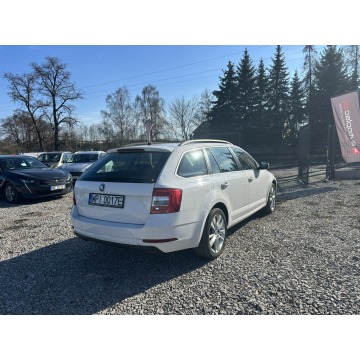 Skoda Octavia  Kombi 2017,  2.0 diesel, automat - Na sprzedaż za 57 900 zł - Rawa Mazowiecka - zdjęcie 10