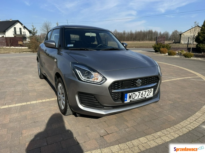 Suzuki Swift  Hatchback 2021,  1.2 hybryda - Na sprzedaż za 41 800 zł - Lipówki