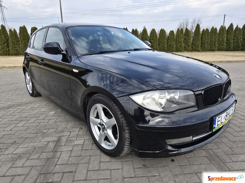 BMW Seria 1  Hatchback 2011,  2.0 benzyna - Na sprzedaż za 15 900 zł - Kutno