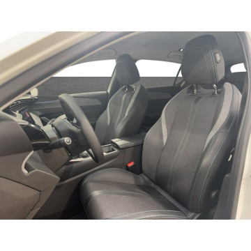 Peugeot 308  Hatchback 2022,  1.2 benzyna - Na sprzedaż za 73 900 zł - Warszawa - zdjęcie 10